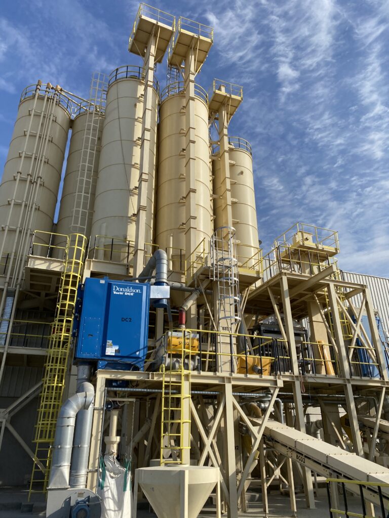 Front view of a bucket elevator